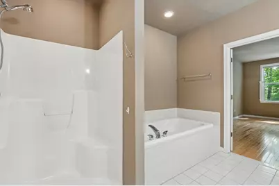 126 Clubhouse Lane #126, Northbridge, MA 01534 - Photo 17
