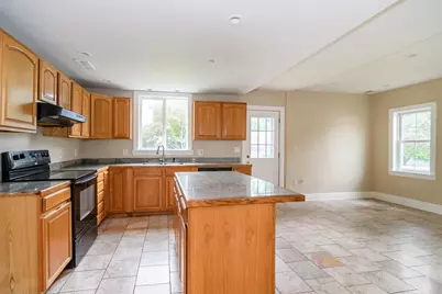 50 N Pleasant St #50, Taunton, MA 02780 - Photo 5