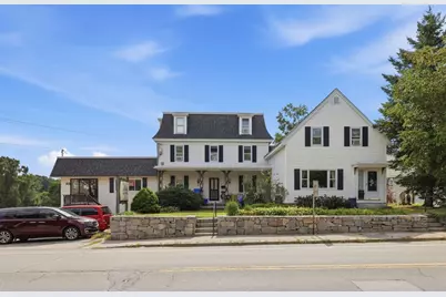 107 Princeton St, Chelmsford, MA 01863 - Photo 1