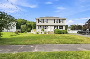 15 Sunflower Ln, Westfield, MA 01085 - Photo 3