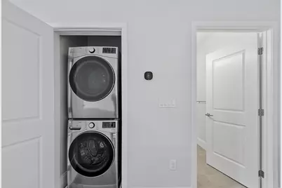 205 Maverick St #211, Boston, MA 02128 - Photo 13
