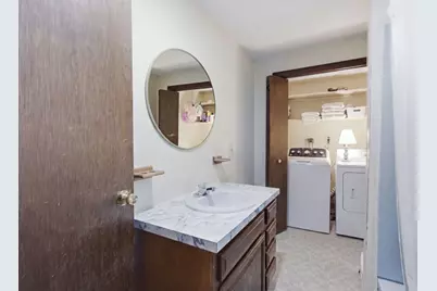 107 Princeton St, Chelmsford, MA 01863 - Photo 5
