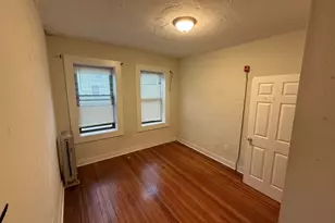 4 Hamlet St, Boston, MA 02125 - Photo 3
