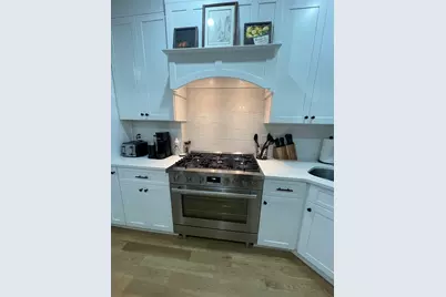 5 Garden Ct #1, Boston, MA 02113 - Photo 5