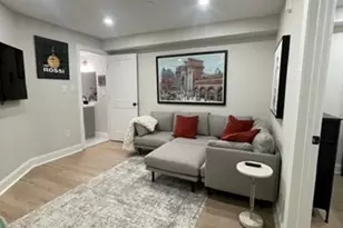 5 Garden Ct, Boston, MA 02113 - Photo 9