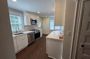 94 Madison, Dedham, MA 02026 - Photo 3