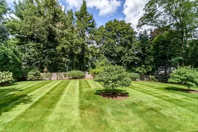 186 Oakland Street, Wellesley, MA 02481 - Photo 21