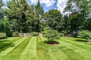 186 Oakland St, Wellesley, MA 02481 - Photo 21