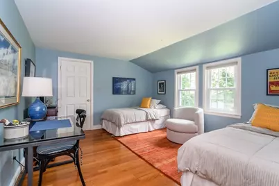 186 Oakland Street, Wellesley, MA 02481 - Photo 13