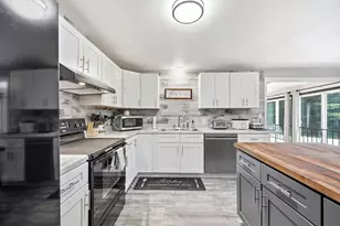 112 Walker Rd, Shirley, MA 01464 - Photo 11