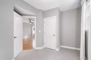 995 Dorchester Ave, Boston, MA 02125 - Photo 11