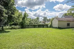 317 Oxford St N, Auburn, MA 01501 - Photo 27