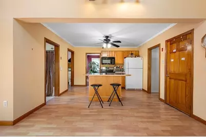 317 Oxford St  N, Auburn, MA 01501 - Photo 5