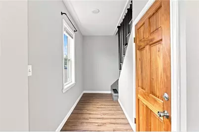 884 River, Providence, RI 02908 - Photo 17