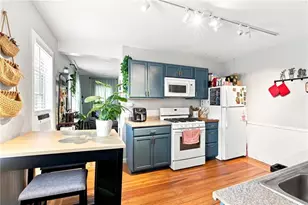 884 River, Providence, RI 02908 - Photo 3