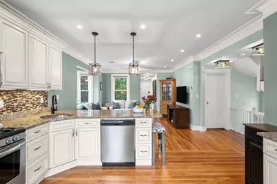 33 Cohasset St #2, Boston, MA 02131 - Photo 9