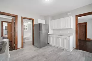 55-57 Oak St, Springfield, MA 01151 - Photo 7