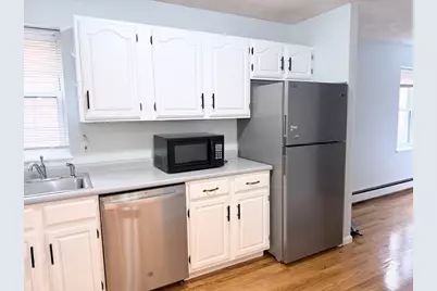 12 Regent St #2, Cambridge, MA 02140 - Photo 5