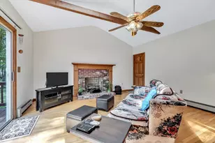 25 Wiley Post Ln, Falmouth, MA 02536 - Photo 13