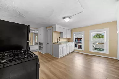 32-34 Pearl St, Chicopee, MA 01013 - Photo 11