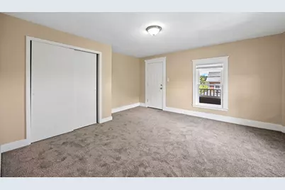 32-34 Pearl St, Chicopee, MA 01013 - Photo 13