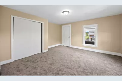 32-34 Pearl St, Chicopee, MA 01013 - Photo 13