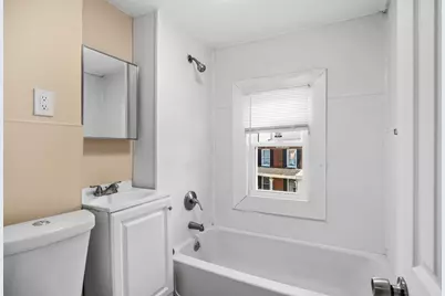 32-34 Pearl St, Chicopee, MA 01013 - Photo 17