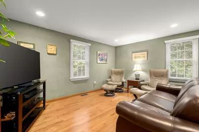 13 Bayberry Rd, Raynham, MA 02767 - Photo 5