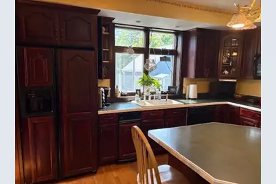 21 Whitney Rd, Quincy, MA 02169 - Photo 3