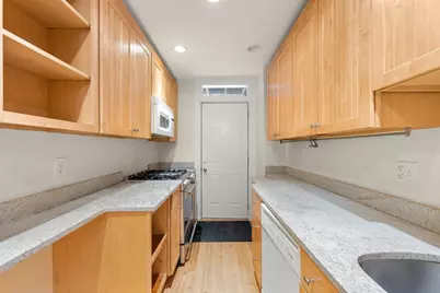 21 E Concord St. #1, Boston, MA 02118 - Photo 11