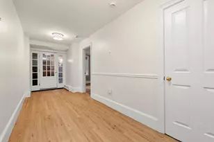 21 E Concord St, Boston, MA 02118 - Photo 9