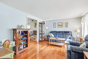 10 Lincoln Ave, Haverhill, MA 01830 - Photo 7