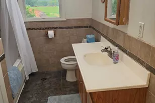 265 N East St, Amherst, MA 01002 - Photo 13