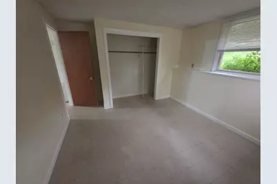 265 N East St, Amherst, MA 01002 - Photo 5
