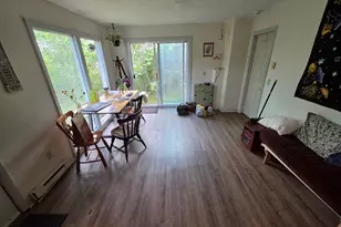 265 N East St, Amherst, MA 01002 - Photo 23