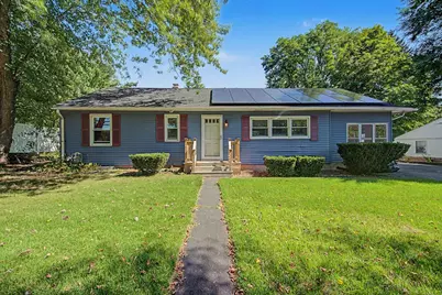 369 Breckwood Blvd, Springfield, MA 01109 - Photo 1
