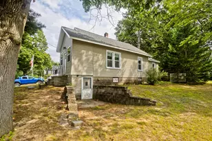 791 Britton St, Chicopee, MA 01020 - Photo 35