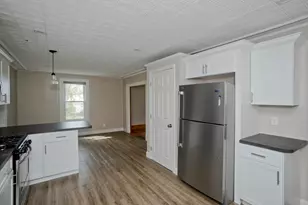 791 Britton St, Chicopee, MA 01020 - Photo 7