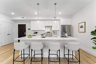 272 Lincoln St, Marlborough, MA 01752 - Photo 1