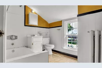 41 Linden St, Boston, MA 02122 - Photo 13