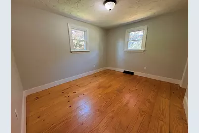 38 Frank St, Middleborough, MA 02346 - Photo 7
