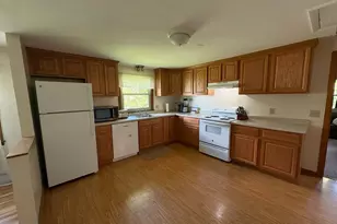231 River Dr, Hadley, MA 01035 - Photo 9