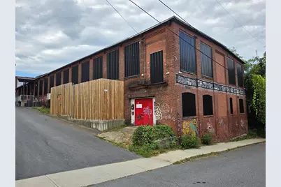 13 Arch St, Greenfield, MA 01301 - Photo 1