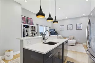 60 Cross Street E, Somerville, MA 02145 - Photo 17
