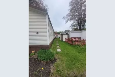 557 Southwest Cutoff #140, Worcester, MA 01607 - Photo 3