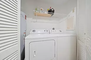 100 Parks St, Duxbury, MA 02332 - Photo 13
