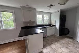 216 Palfrey St, Watertown, MA 02472 - Photo 3