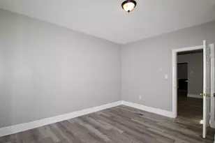 129 Catharine St, Springfield, MA 01109 - Photo 13