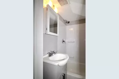 129 Catharine St, Springfield, MA 01109 - Photo 23