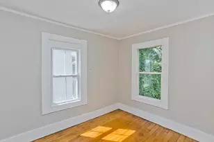 30 Hawthorne St, Springfield, MA 01105 - Photo 13